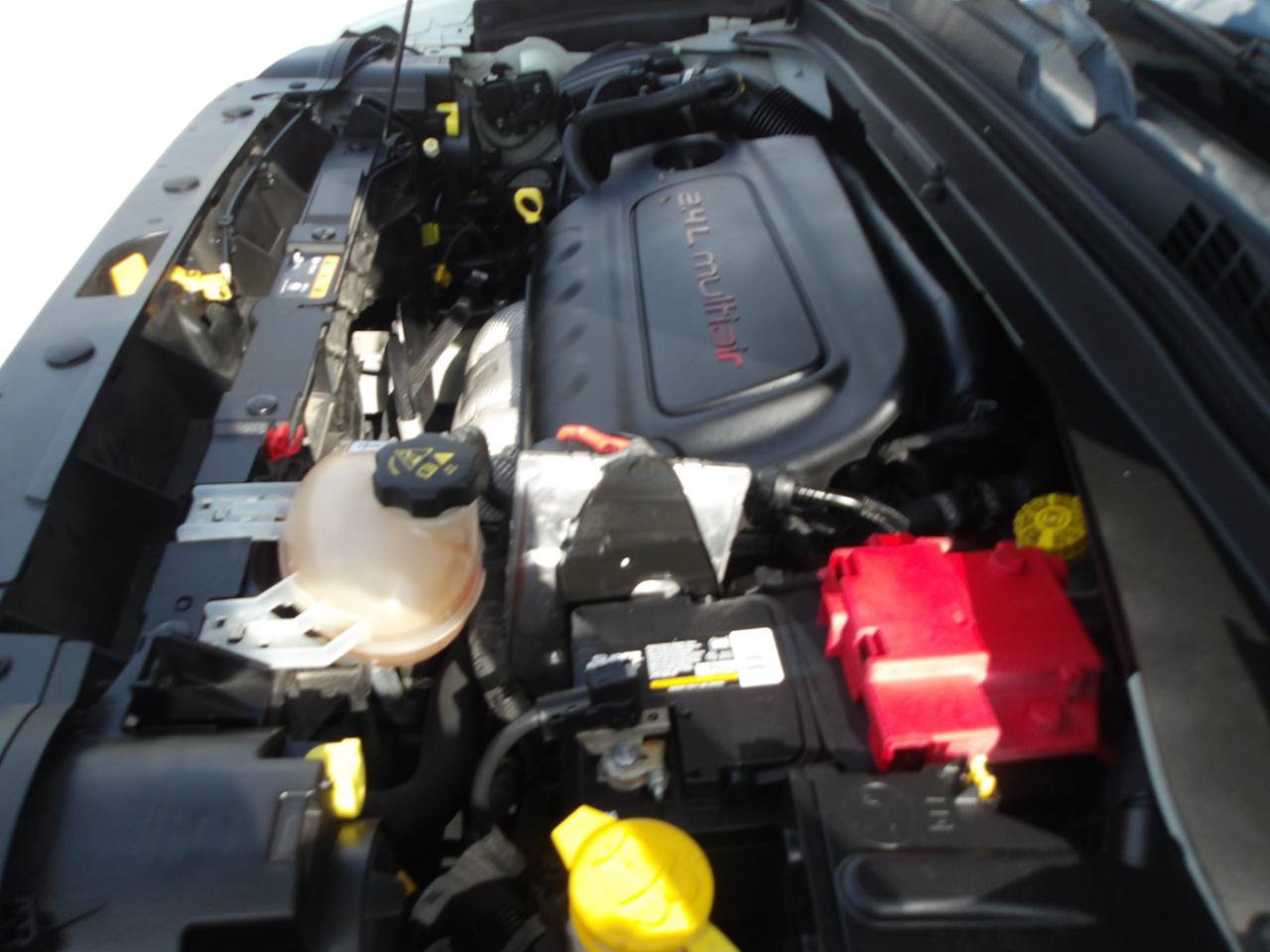 Used 2018 Jeep Renegade Altitude FWD image 28