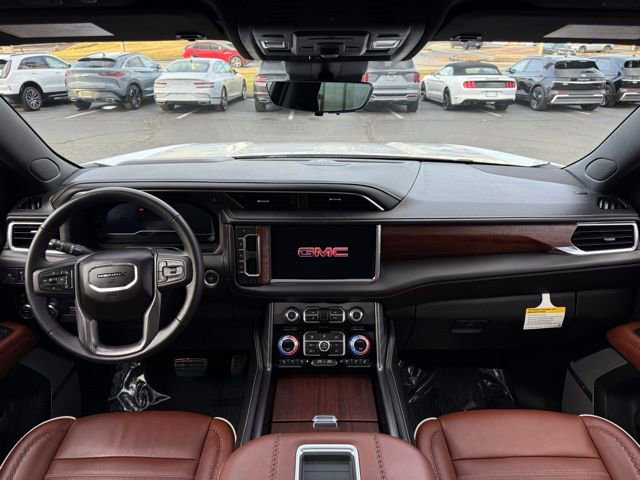 Used 2023 GMC Yukon Denali Ultimate image 22