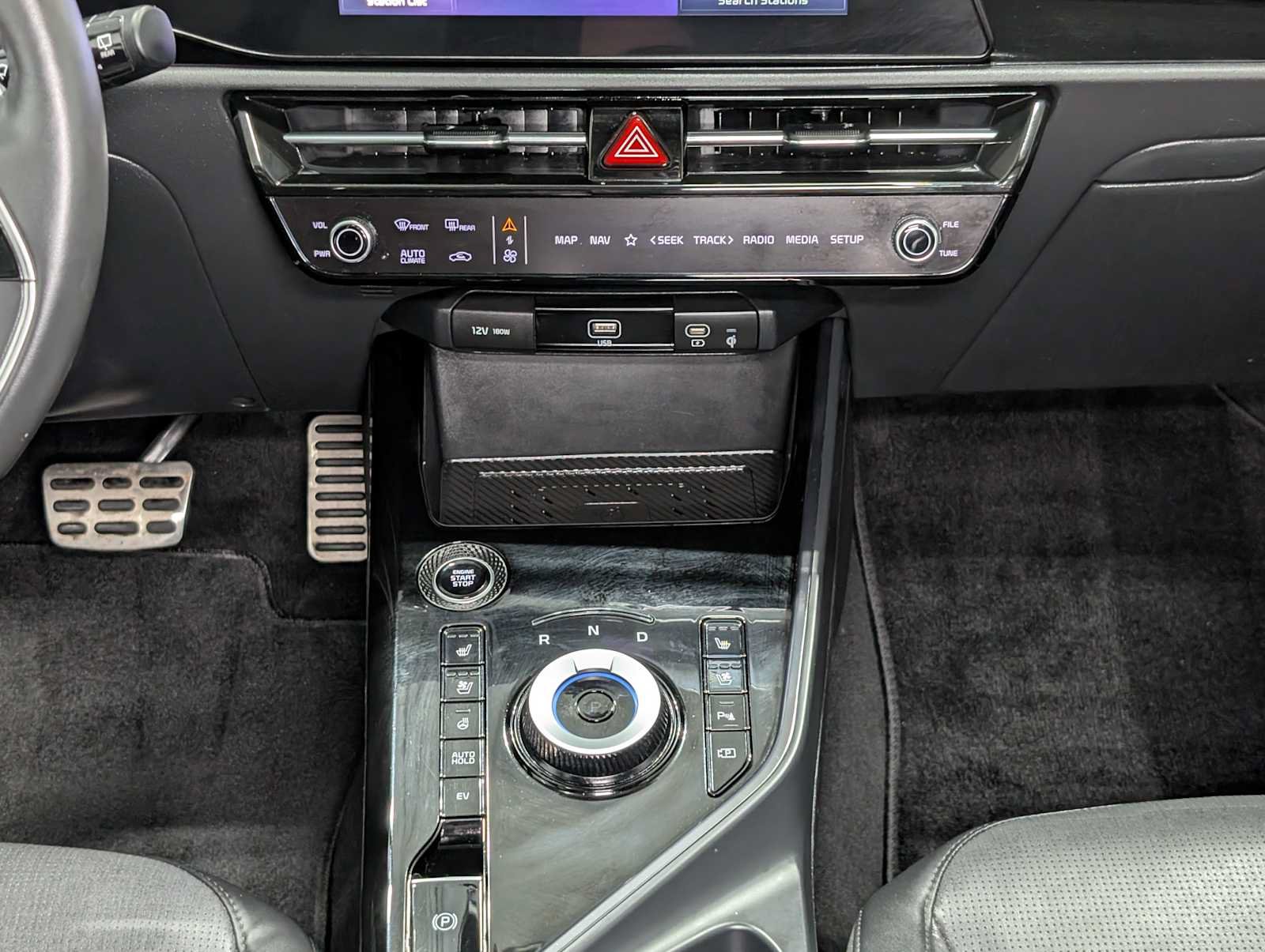 Certified 2023 Kia Niro SX Touring FWD image 22