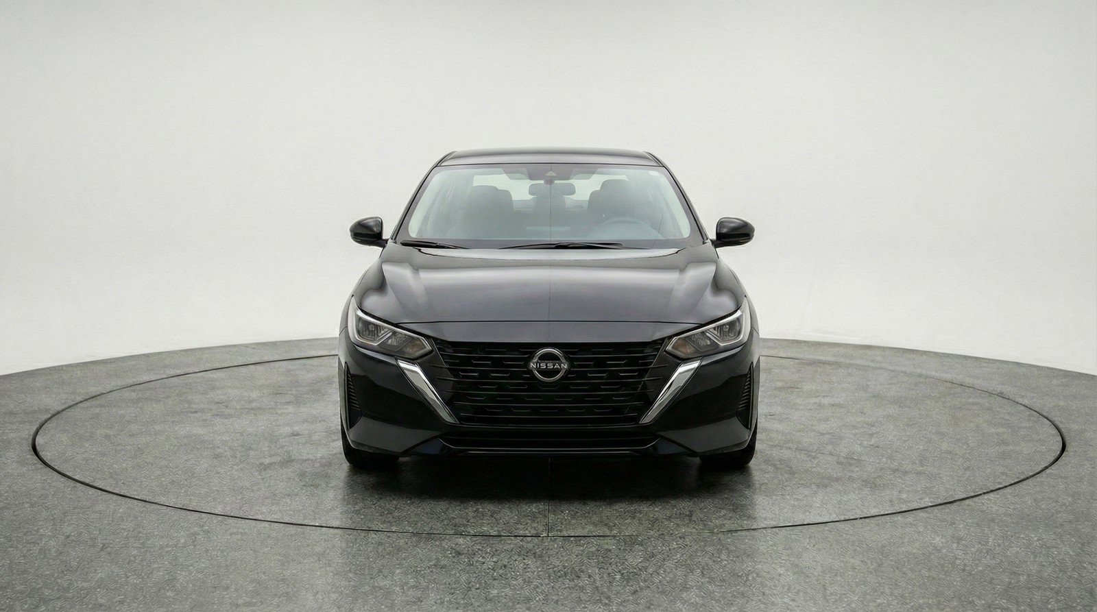 Used 2025 Nissan Sentra SV image 2
