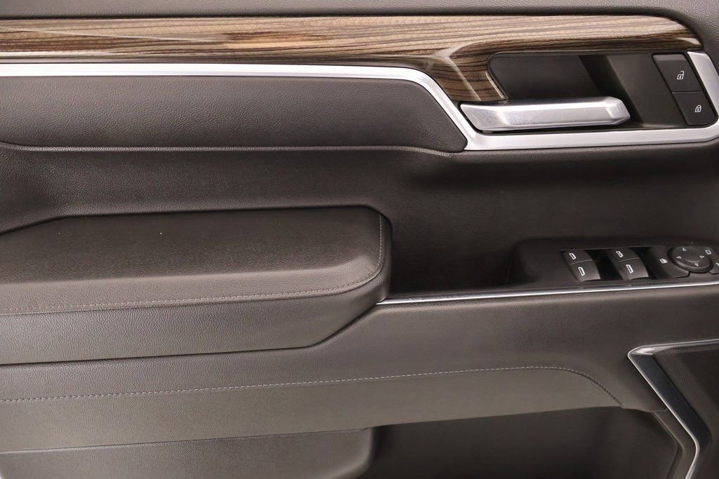 Used 2022 Chevrolet Silverado 1500 LT image 15