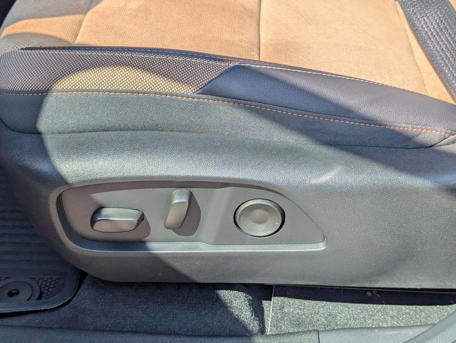 Certified 2026 Chevrolet Equinox ACTIV w/ Convenience Package III FWD image 15