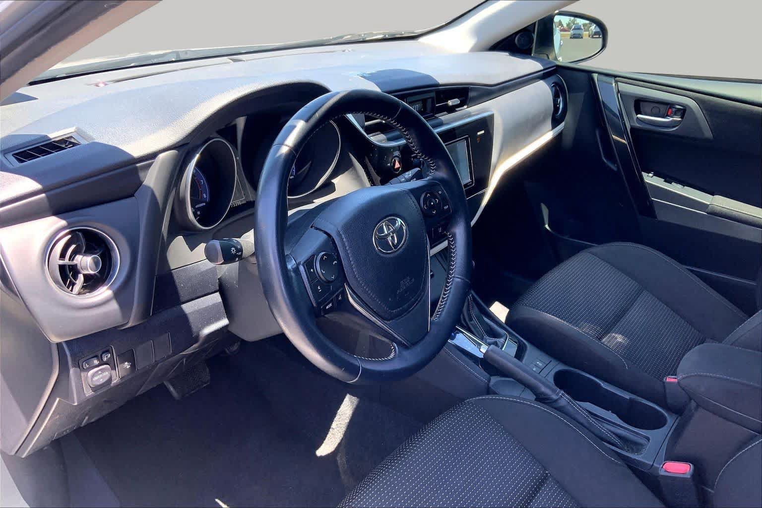Used 2018 Toyota Corolla iM FWD image 18