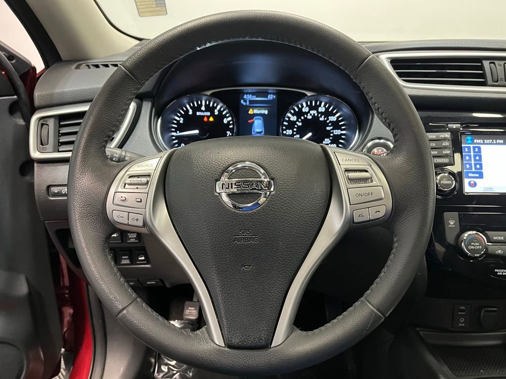 Used 2016 Nissan Rogue SL w/ SL Premium Package AWD/4WD image 6
