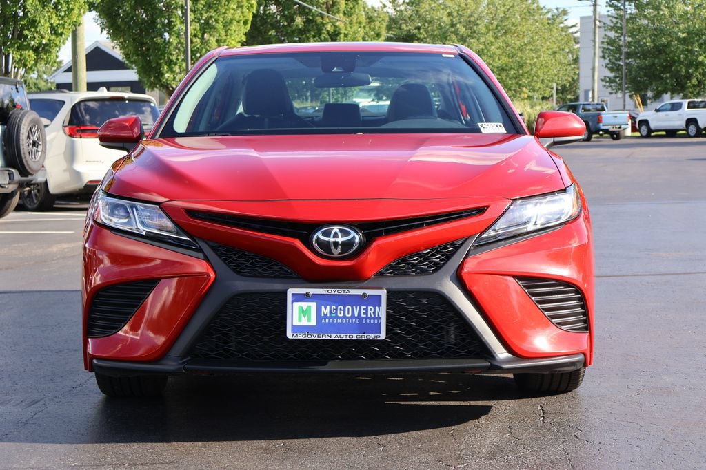 Used 2019 Toyota Camry SE FWD image 12