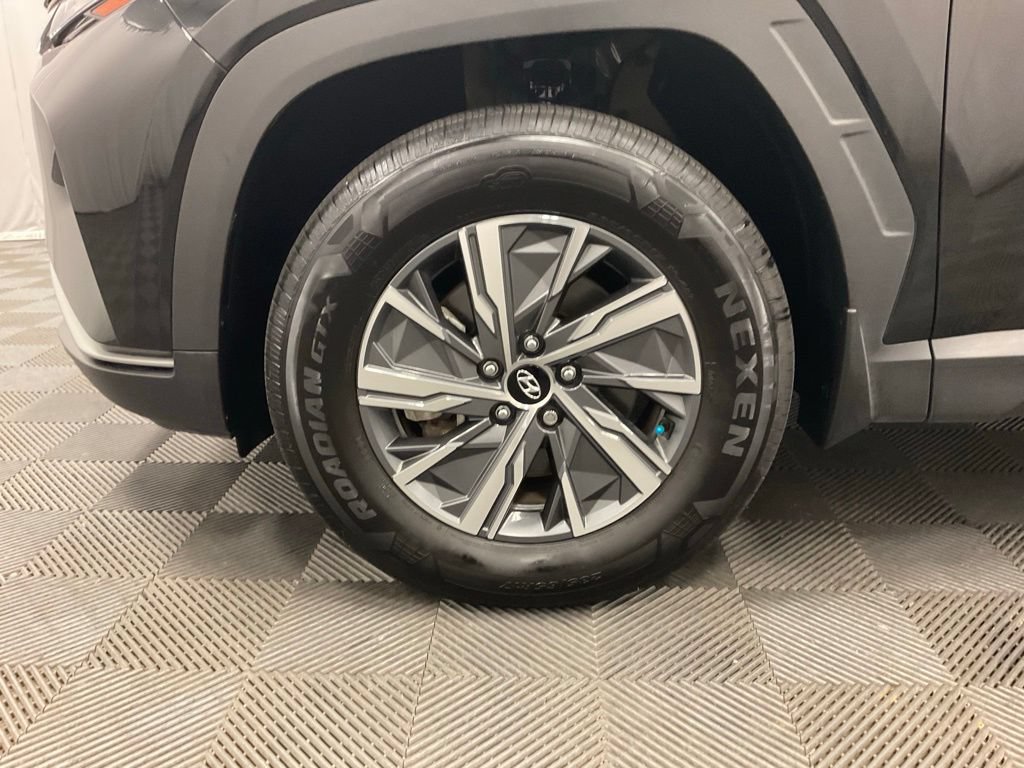 Used 2024 Hyundai Tucson Blue AWD/4WD image 8
