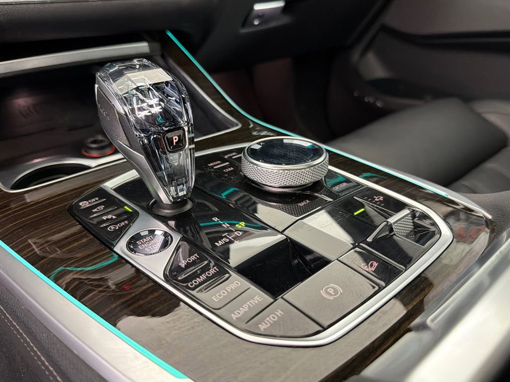 Used 2020 BMW X7 xDrive40i w/ M Sport Package image 33