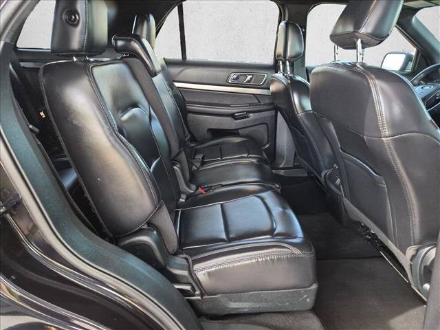 Used 2019 Ford Explorer XLT w/ Equipment Group 202A AWD/4WD image 22