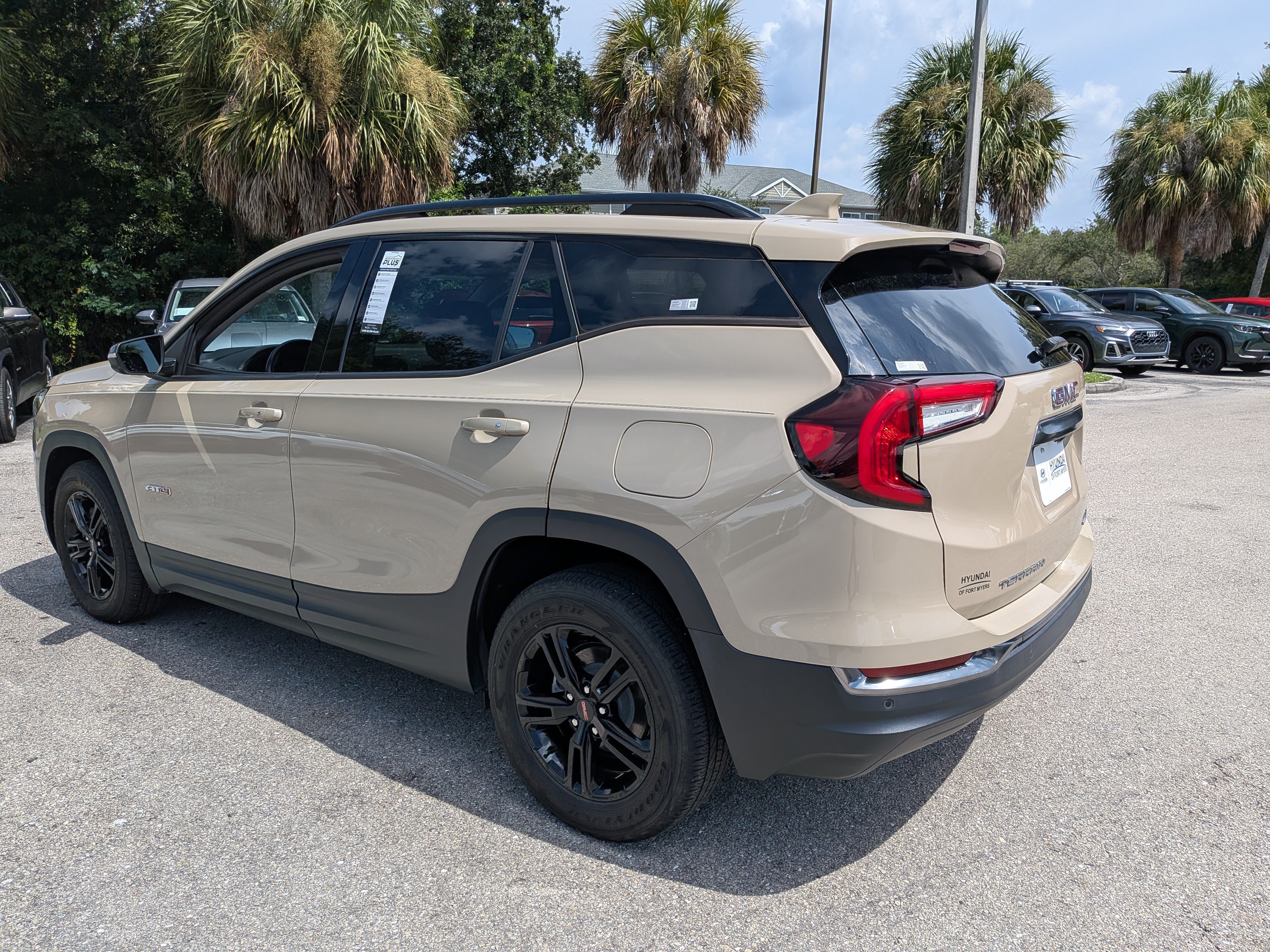 Used 2022 GMC Terrain AT4 w/ Infotainment Package II AWD/4WD image 6