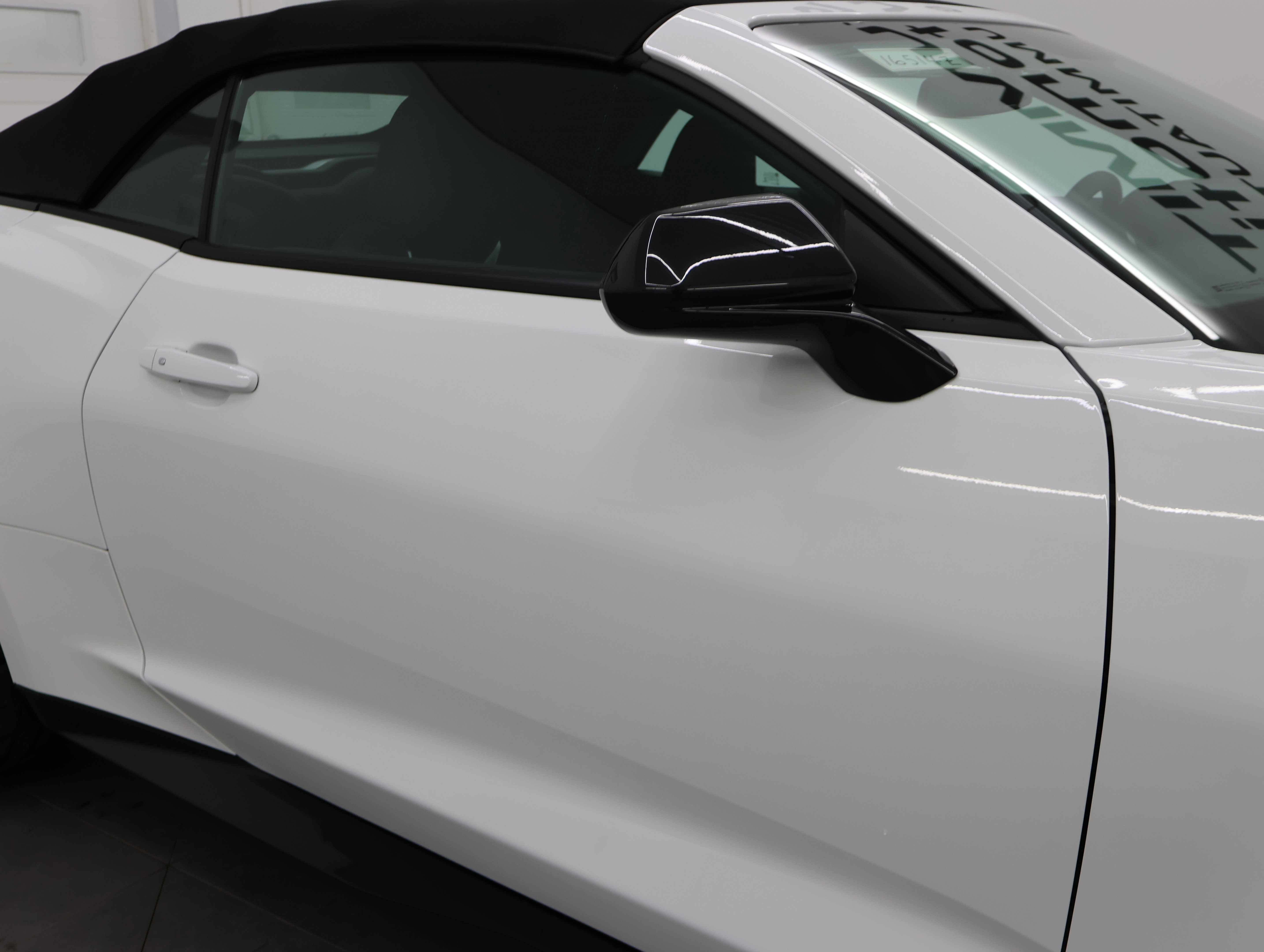 Used 2018 Chevrolet Camaro ZL1 RWD image 24