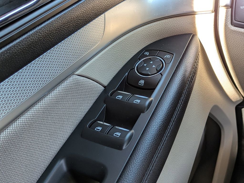 Used 2019 Ford Explorer Base image 24