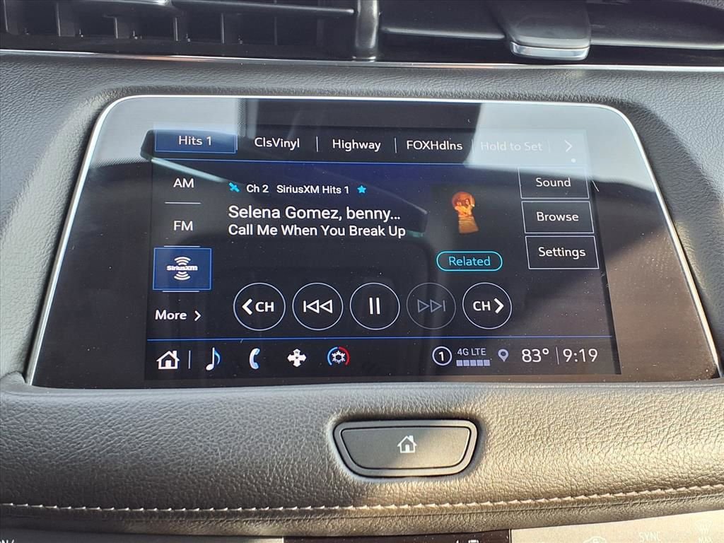 Used 2023 Cadillac XT4 Luxury FWD image 5