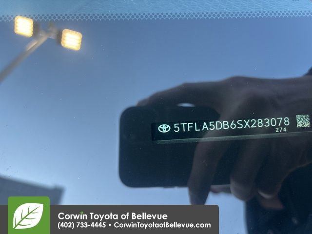 Used 2025 Toyota Tundra SR5 w/ SR5 Premium Package image 31