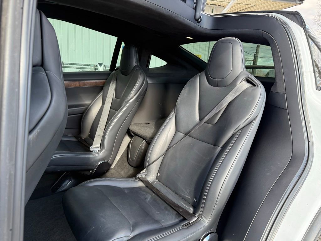 Used 2019 Tesla Model X Performance image 11