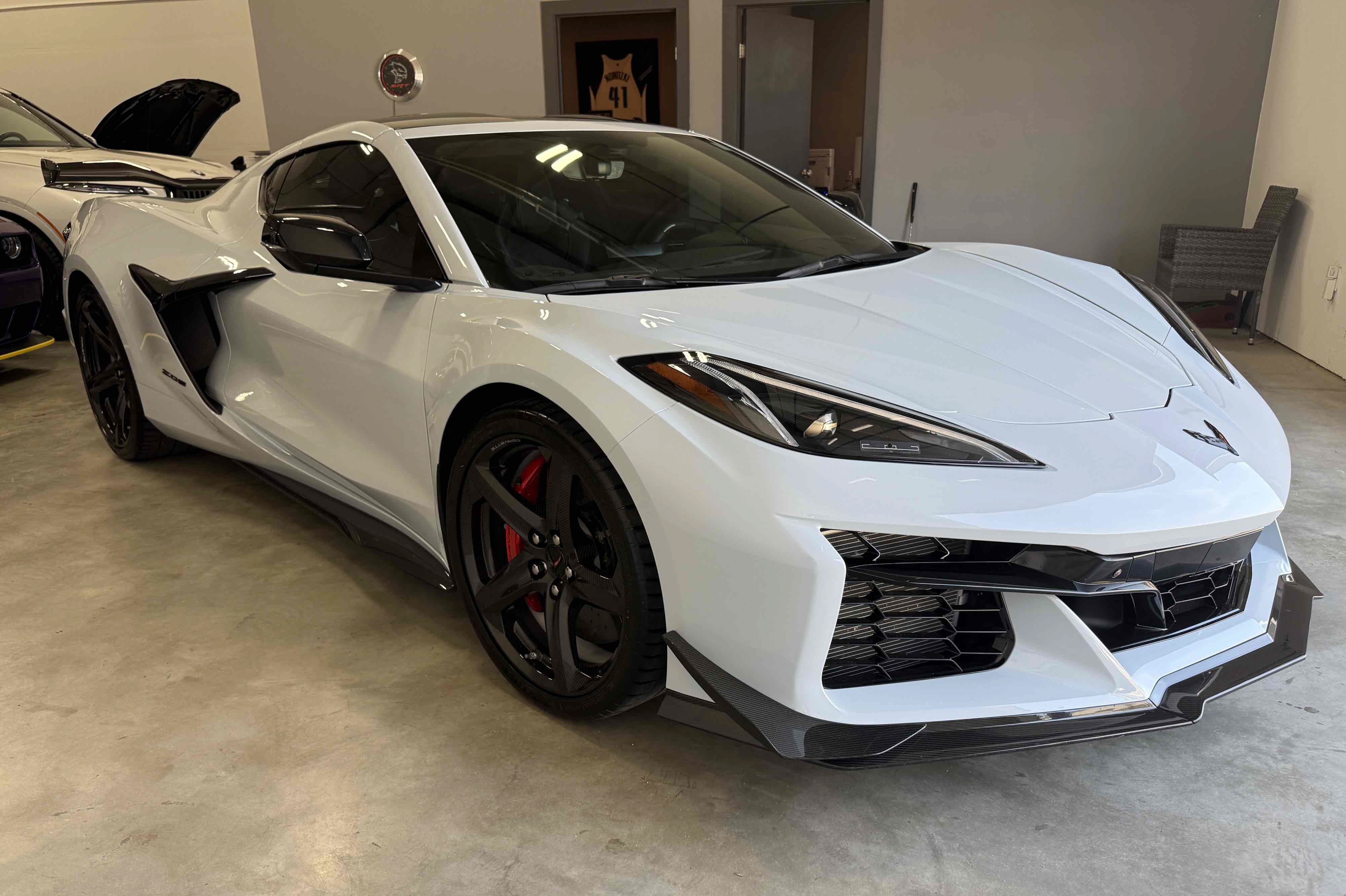 Used 2023 Chevrolet Corvette Z06 Coupe w/ 3LZ w/ Engine Appearance Package RWD image 67