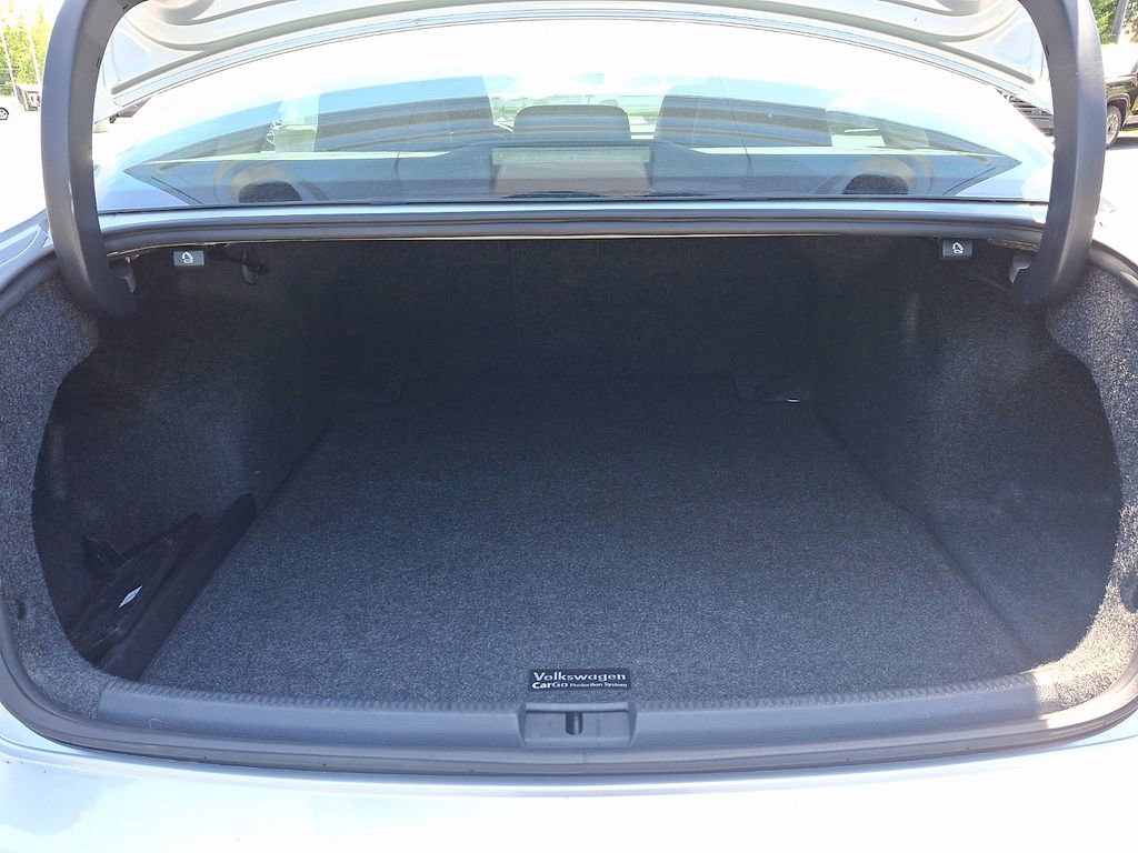 Used 2013 Volkswagen Passat 2.5 SE FWD image 28