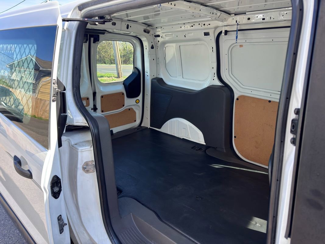 Used 2020 Ford Transit Connect XLT FWD image 32