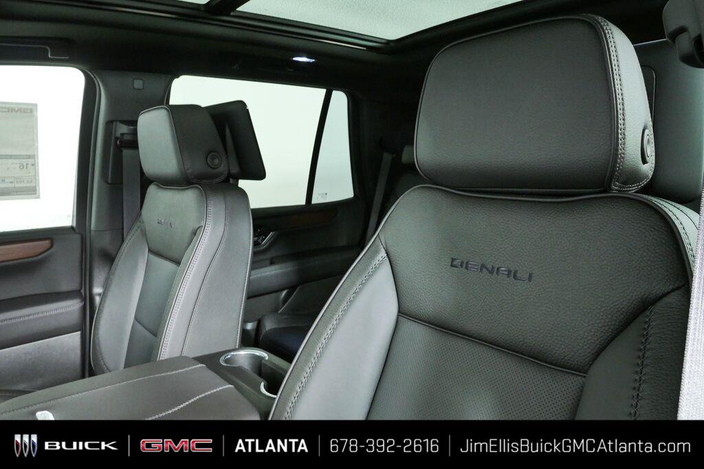 New 2027 GMC Yukon Denali w/ Denali Reserve Package AWD/4WD image 5