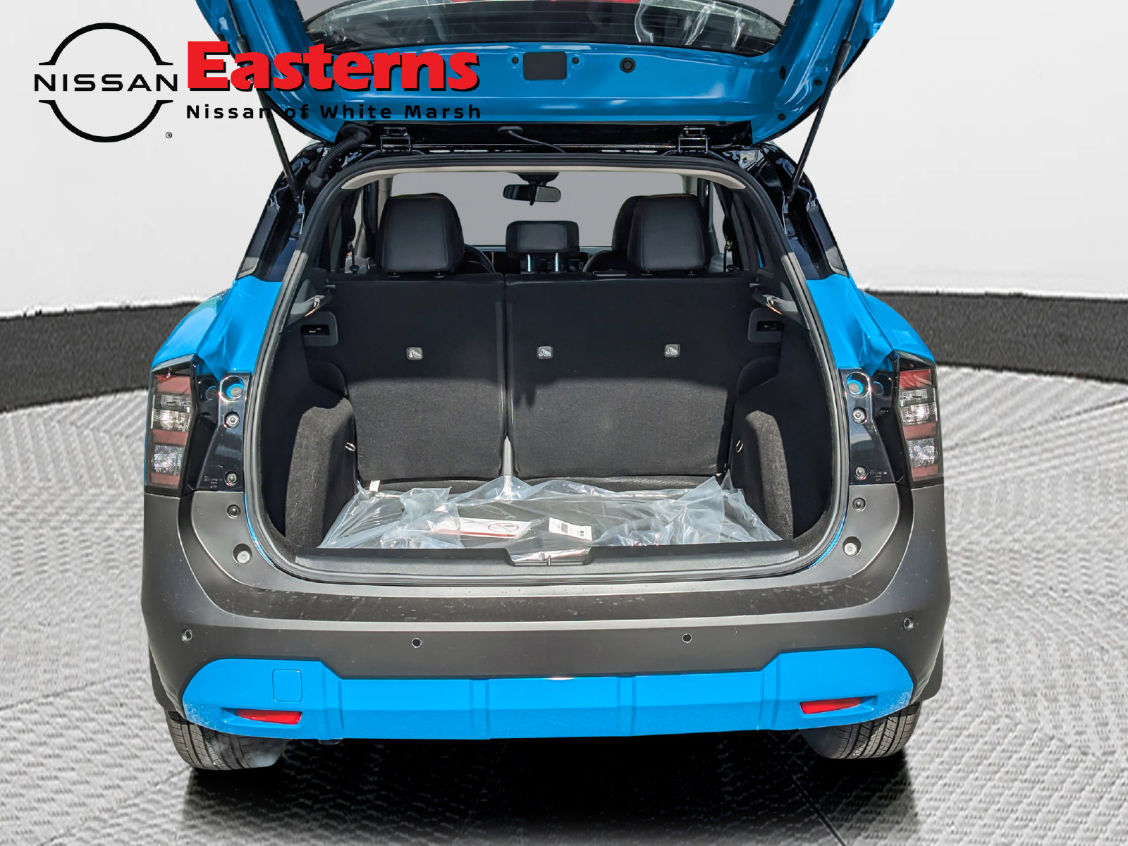 New 2027 Nissan Kicks SR FWD image 10