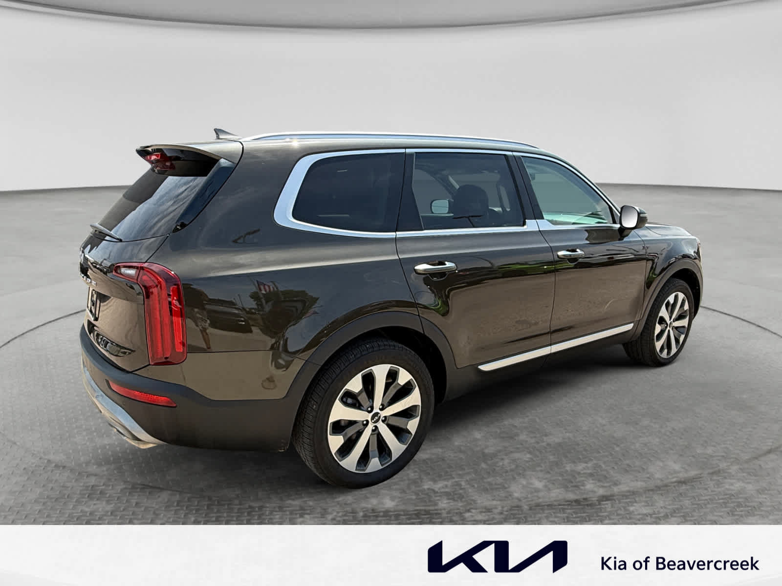 Used 2022 Kia Telluride S AWD/4WD image 5
