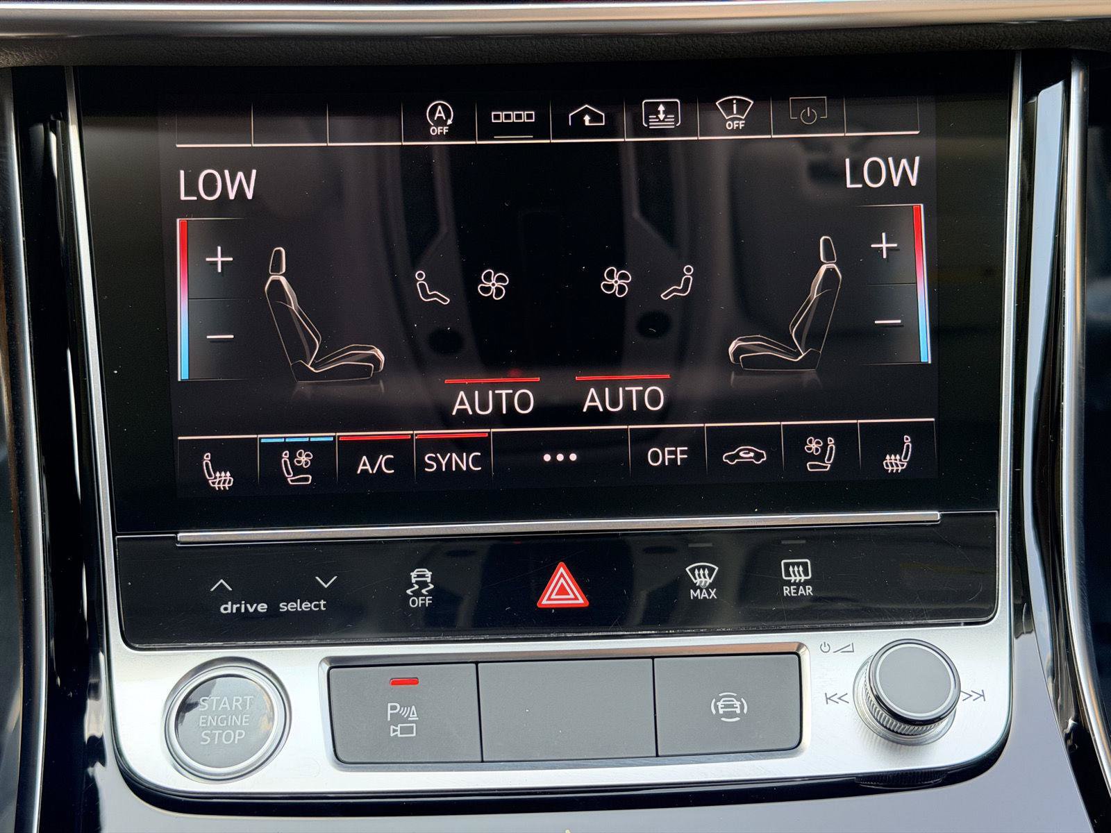 Certified 2021 Audi A8 L 3.0T w/ Executive Plus Package AWD/4WD image 36