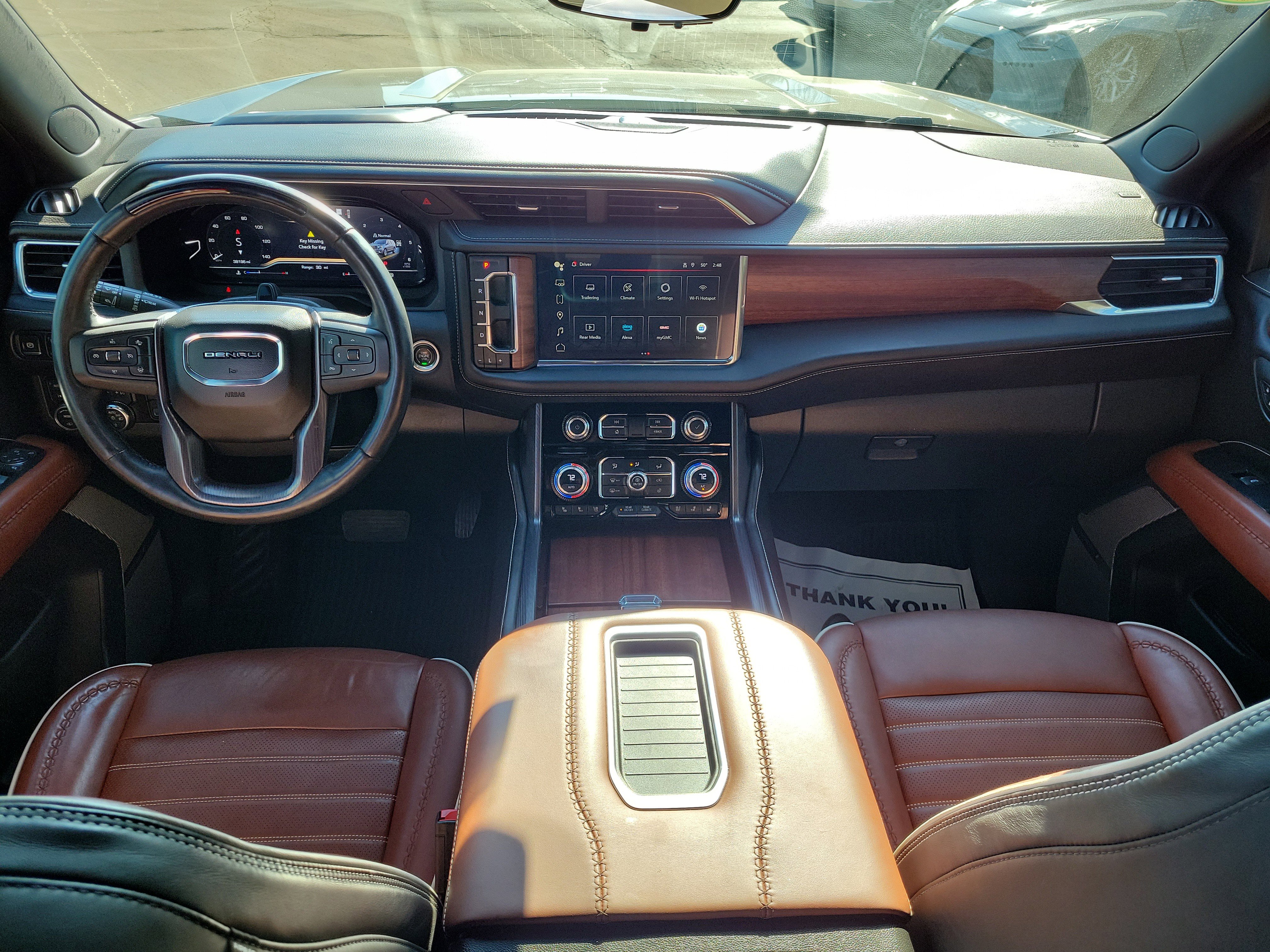 Used 2023 GMC Yukon Denali Ultimate image 10