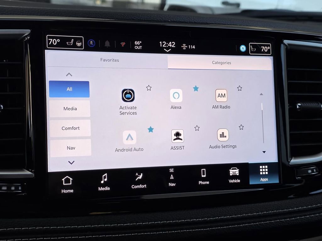 New 2026 Chrysler Pacifica Limited w/ Uconnect Theater Family Group image 29