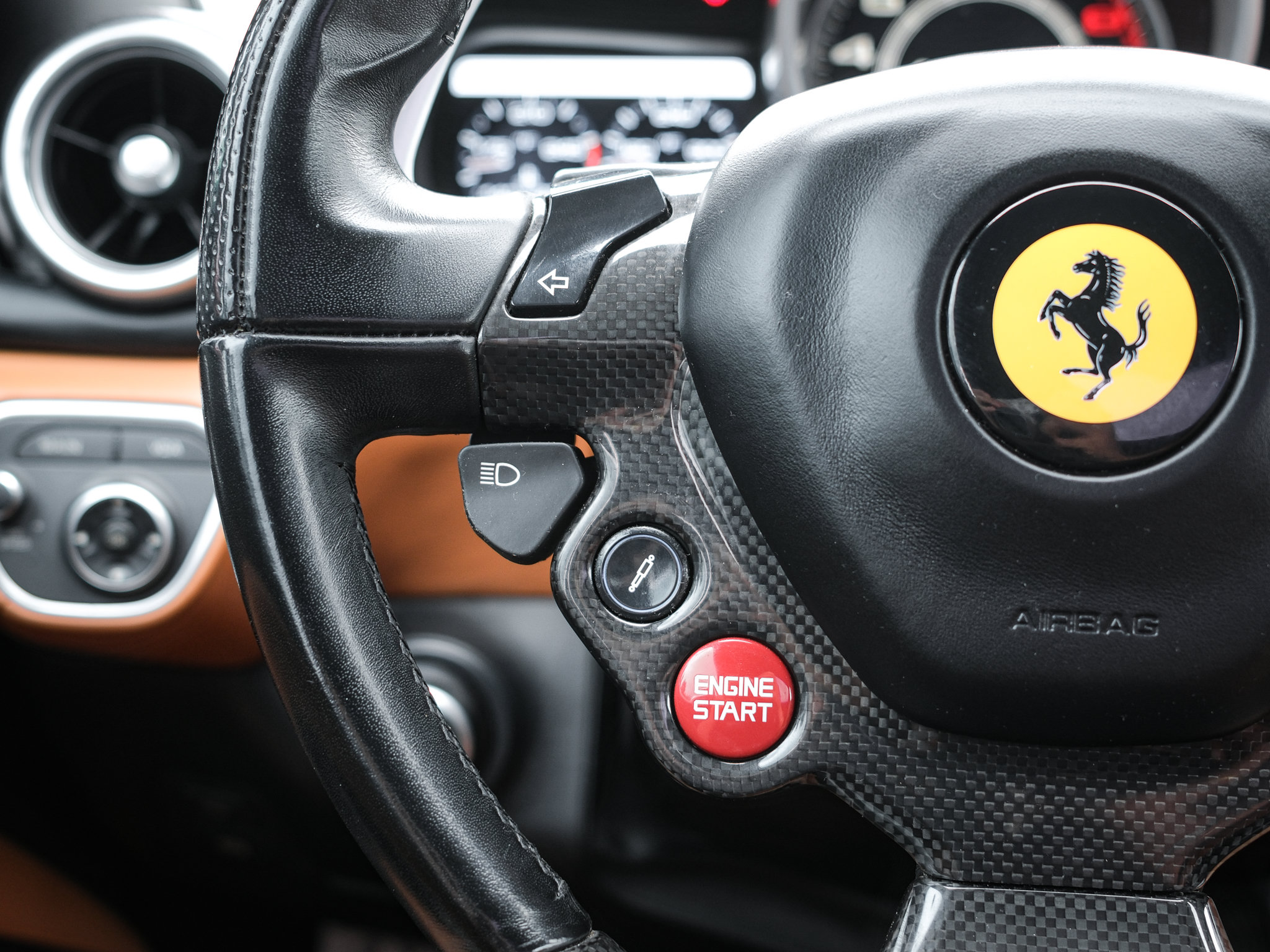 Used 2017 Ferrari California T RWD image 20