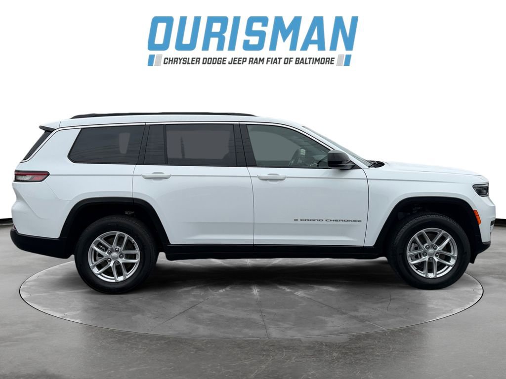 Used 2025 Jeep Grand Cherokee L Laredo w/ Luxury Tech Group I image 7