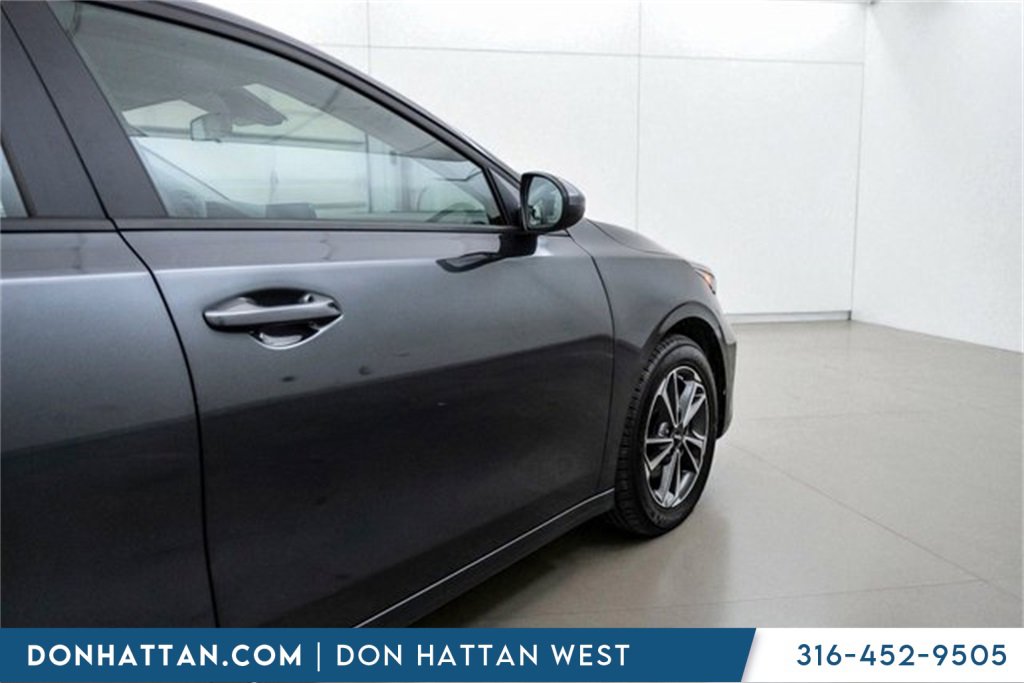 Used 2024 Kia Forte LXS image 35