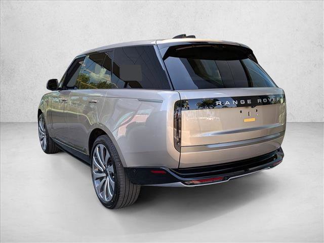 New 2026 Land Rover Range Rover SE image 8