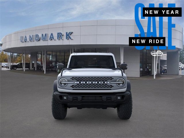 New 2025 Ford Bronco Badlands image 6