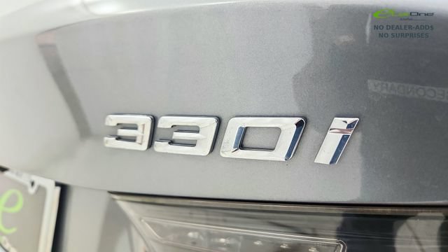 Used 2023 BMW 330i Sedan w/ Driving Assistance Package RWD image 38
