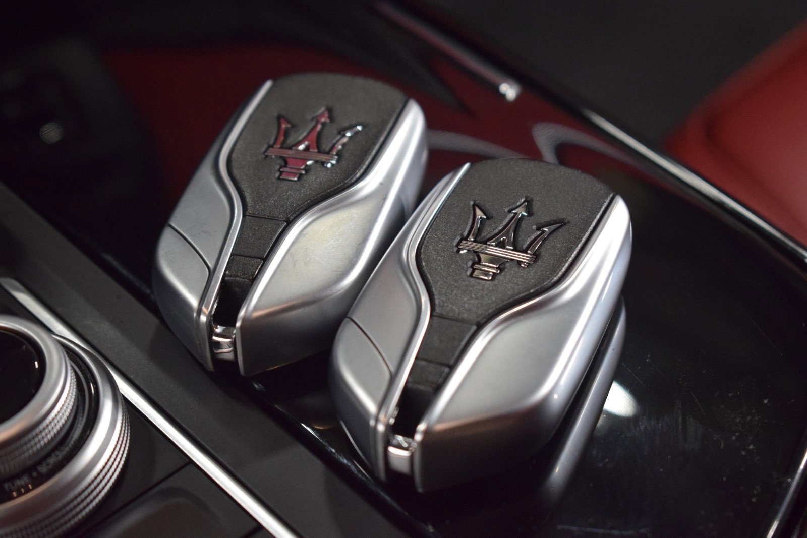 Certified 2022 Maserati Levante Modena image 40