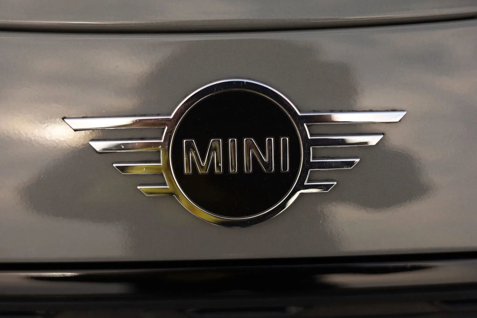 Used 2020 MINI Cooper Clubman S w/ Premium Package image 10