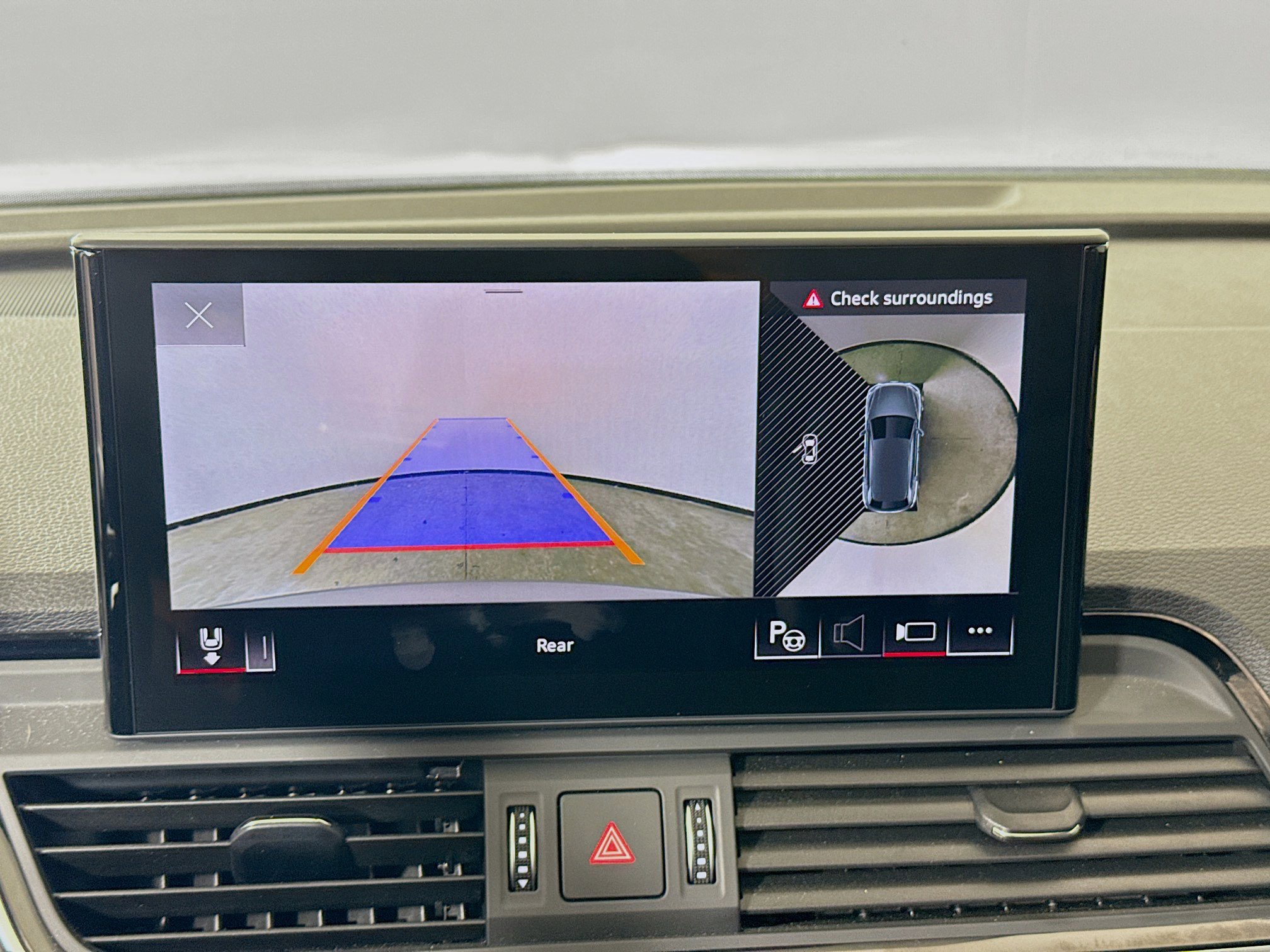 Used 2023 Audi Q5 2.0T Prestige image 17