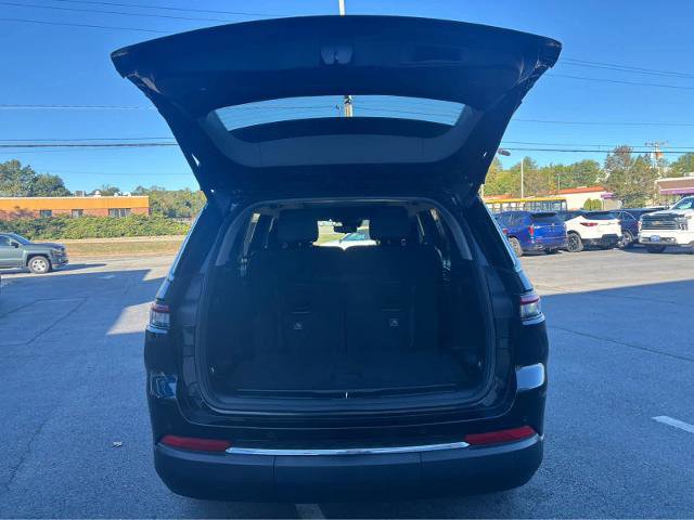 Used 2022 Jeep Grand Cherokee L Limited image 7