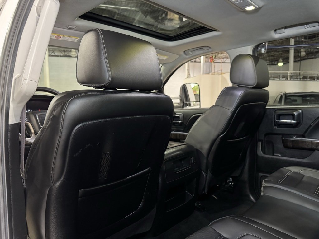 Used 2015 GMC Sierra 3500 Denali image 40