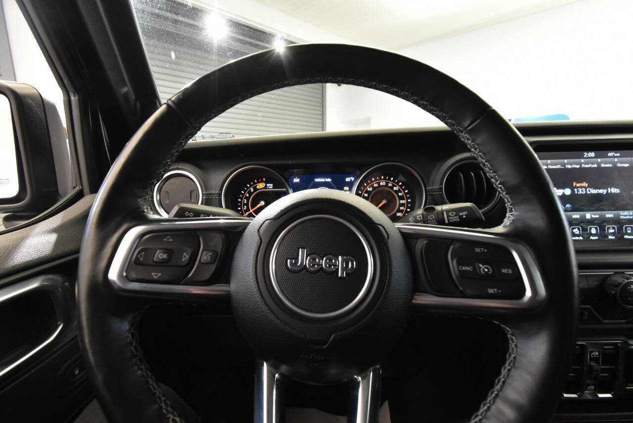 Used 2021 Jeep Wrangler Unlimited Sahara AWD/4WD image 24