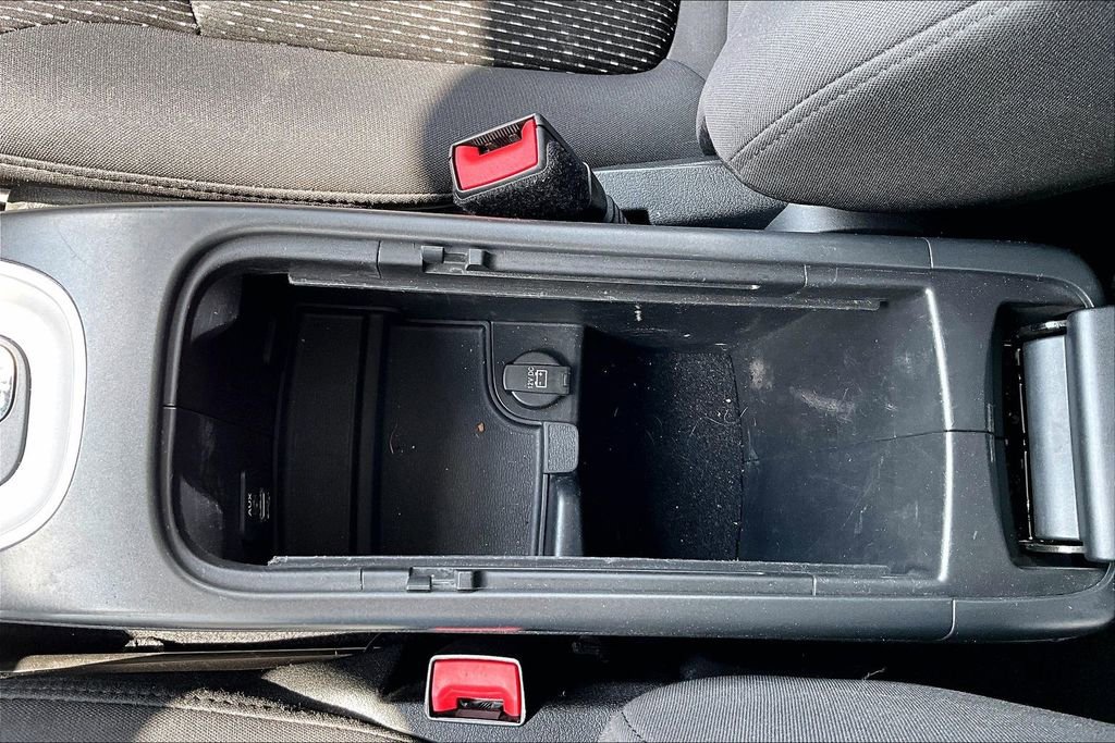 Used 2015 Dodge Journey SE FWD image 34