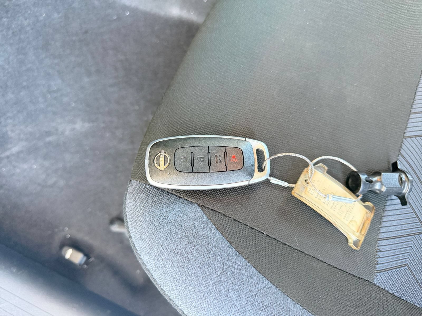 Used 2025 Nissan Versa SV FWD image 20
