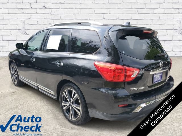 Used 2020 Nissan Pathfinder Platinum FWD image 2