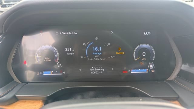 Used 2023 Jeep Grand Cherokee Summit AWD/4WD image 30