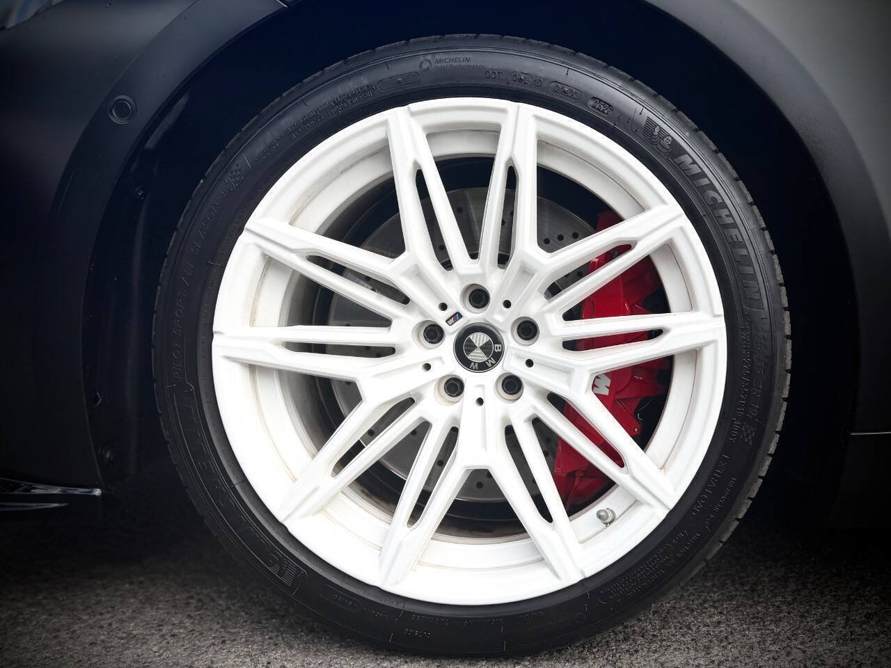 Used 2025 BMW M2 w/ Carbon Package RWD image 15