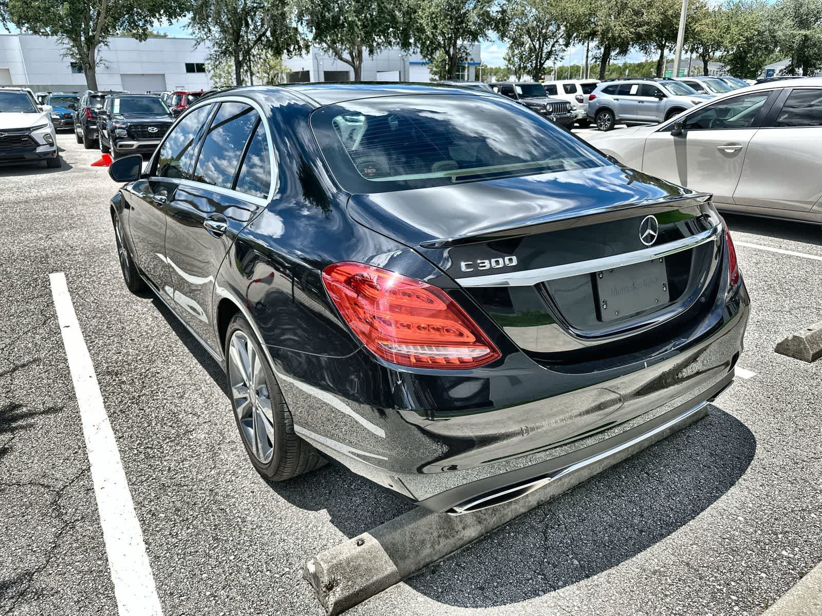 Used 2015 Mercedes-Benz C 300 Sedan image 6