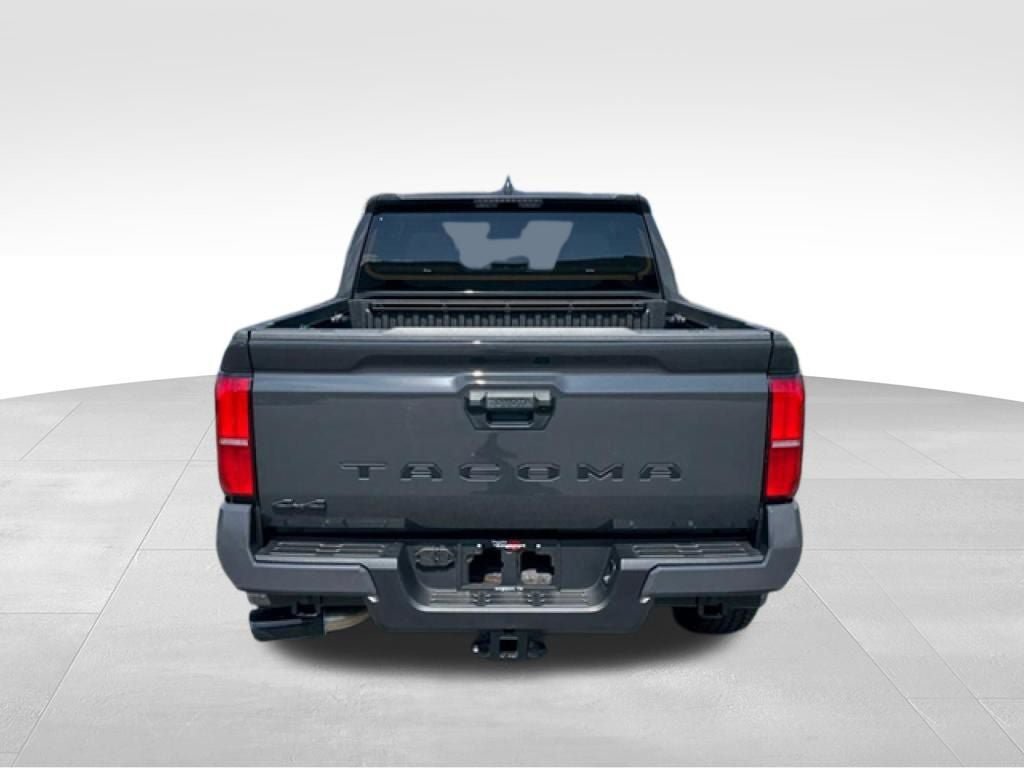 Used 2026 Toyota Tacoma SR5 AWD/4WD image 6