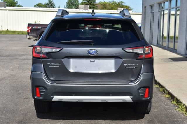 Used 2020 Subaru Outback Touring XT AWD/4WD image 12