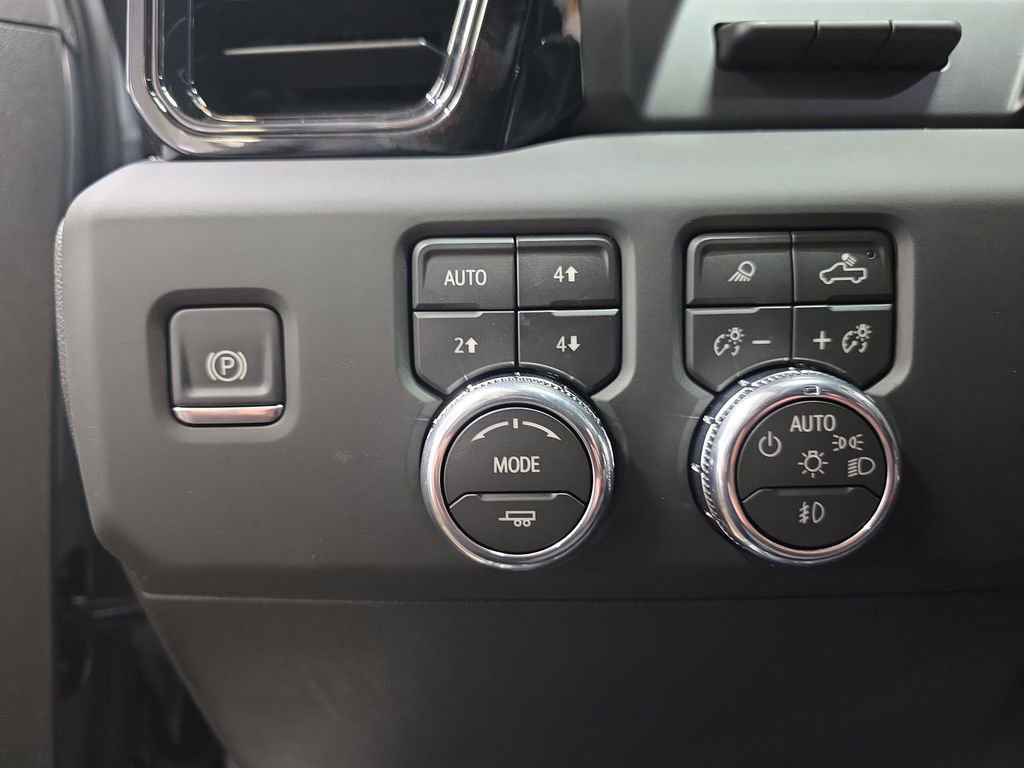 New 2026 GMC Sierra 1500 AT4 w/ AT4 Premium Package image 24