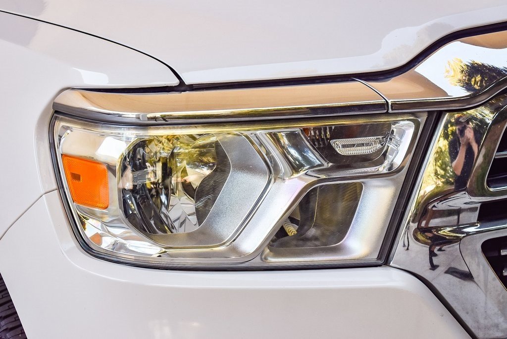 Used 2024 RAM 1500 Laramie image 8