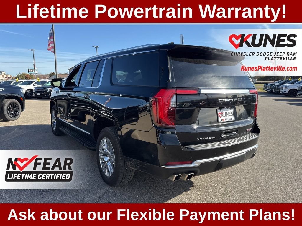 Used 2025 GMC Yukon XL Denali AWD/4WD image 8